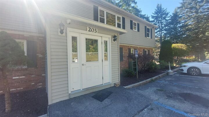 Property Photo:  203 Ludingtonville Road 201  NY 12531 