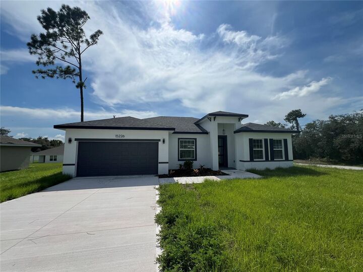 Property Photo: 15226 SW 43rd Avenue FL 34473