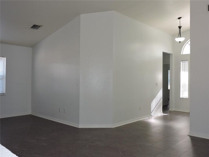 Property Photo: 464 Breezeway Drive FL 32712