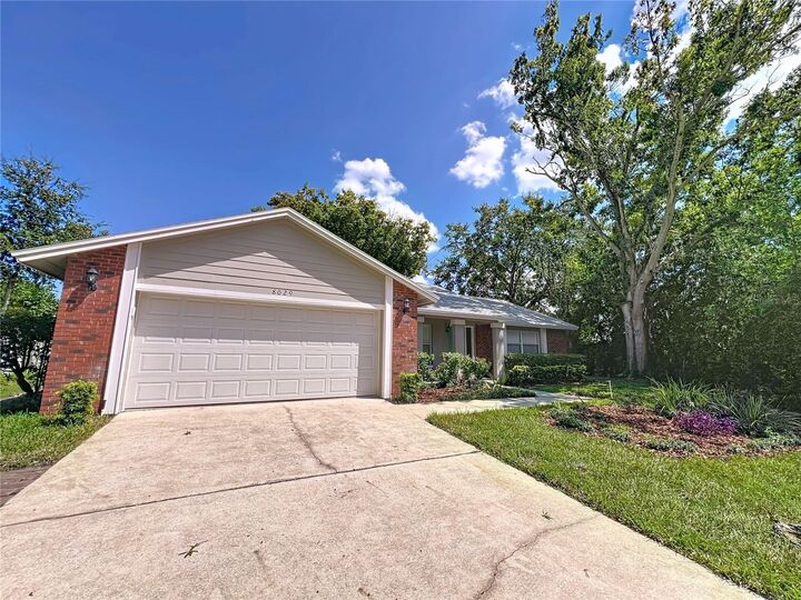 Property Photo:  8029 Gillette Court  FL 32836 