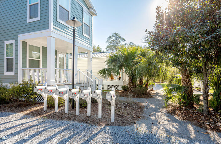 Property Photo: 2207 Government Street MS 39564