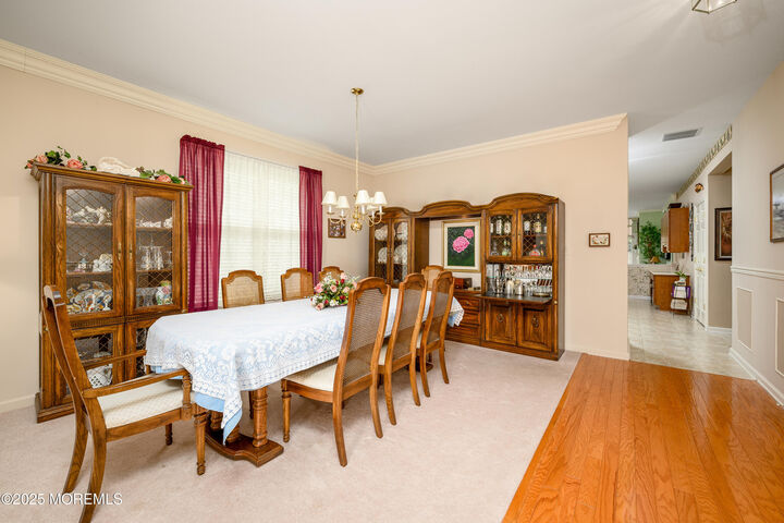Property Photo:  4 Gladstone Court  NJ 08527 