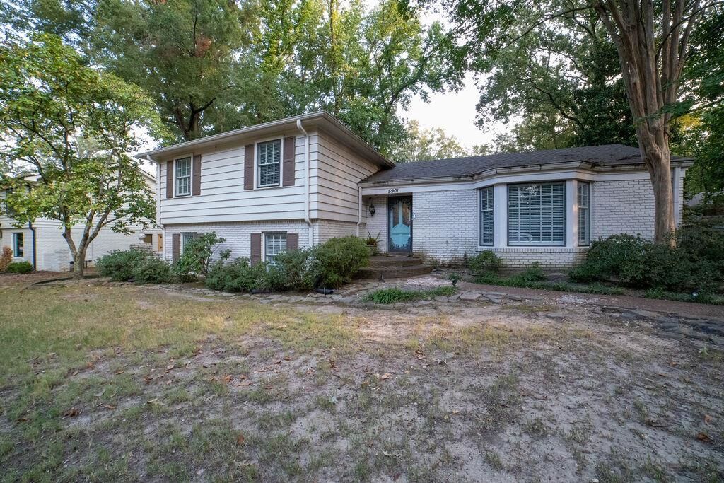 Property Photo: 5901 Brierdale Ave TN 38120