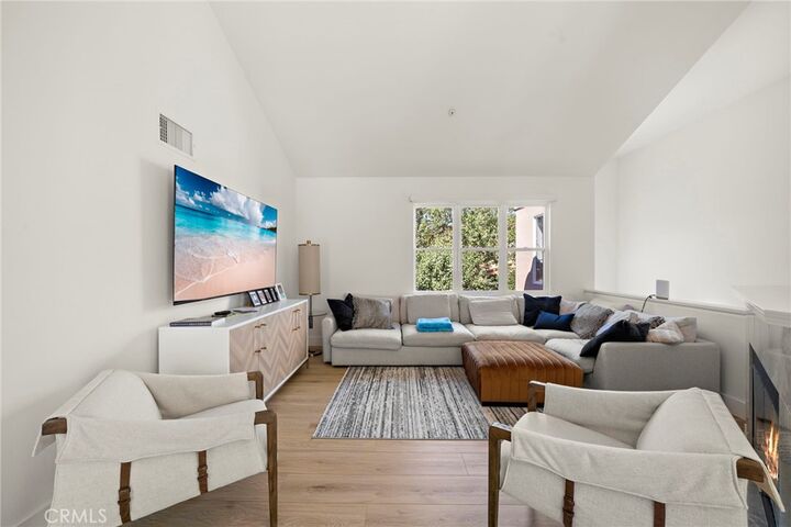 Property Photo:  7 Roma Court  CA 92657 