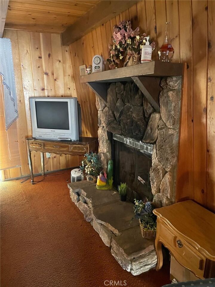 Property Photo:  33415 Cedar Dr  CA 92382 