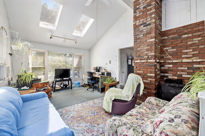 Property Photo:  58 Essex Street  ME 04073 