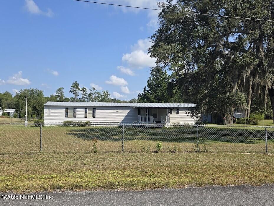 Property Photo:  4249 Deer Trail  FL 32068 