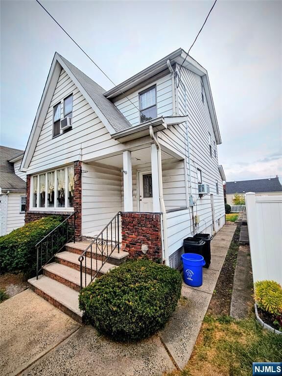 Property Photo:  449 Jauncey Avenue  NJ 07071
