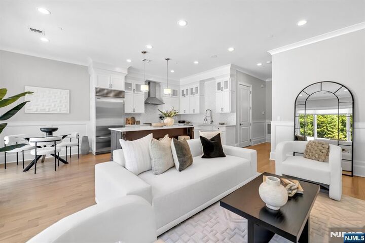 12 Gabriel Court 12  Paramus NJ 07652 photo