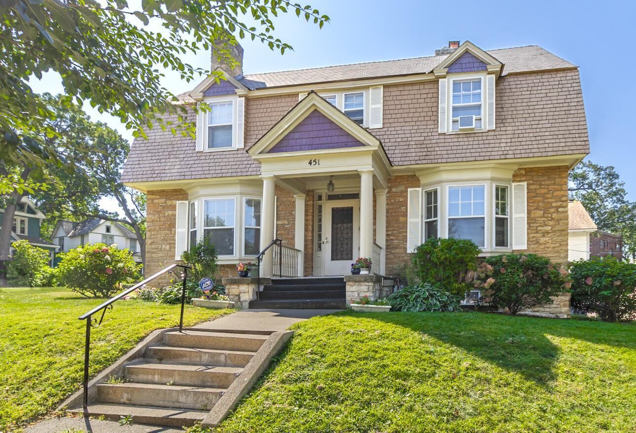 Property Photo: 451 Lynnhurst Avenue E MN 55104