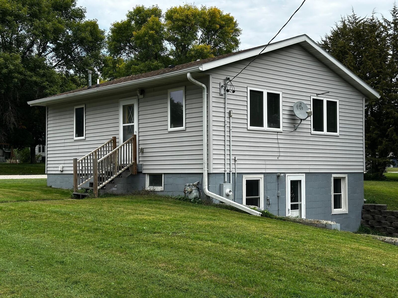Property Photo:  401 E Broadway Street  MN 56381 