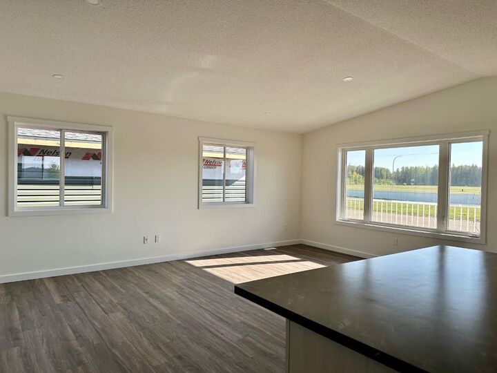 Property Photo:  1232 5 Avenue SW  AB T0G 2A4 