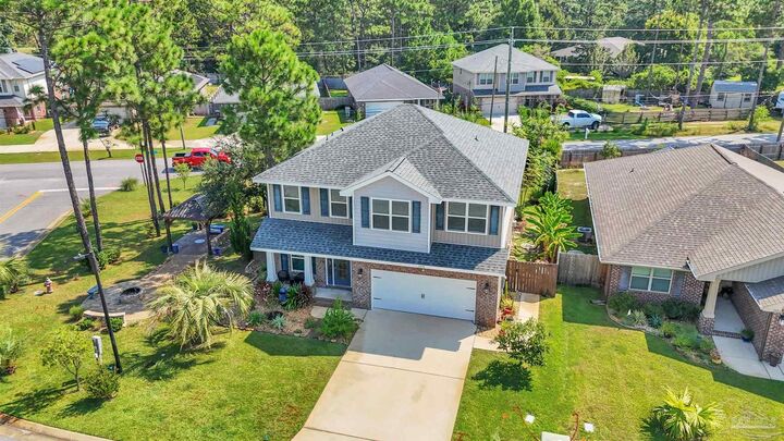 Property Photo: 2058 Sunset Pine Way FL 32563