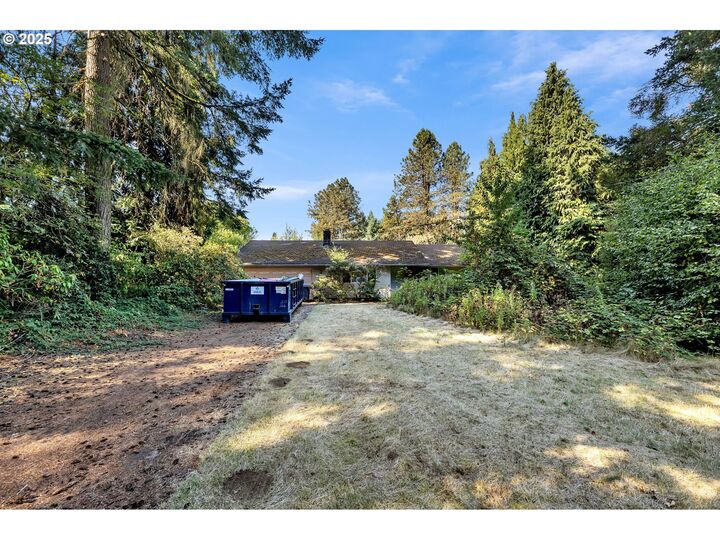 Property Photo:  12212 NE 111th Ave  WA 98662 