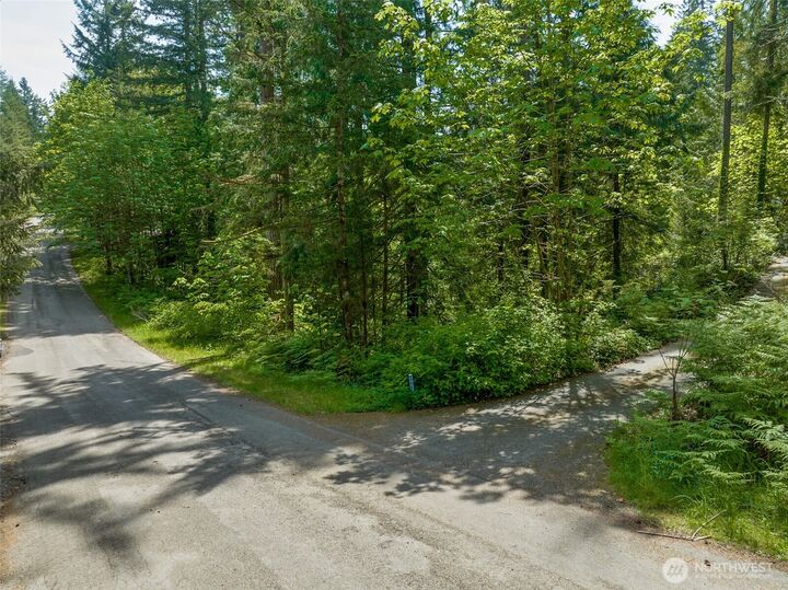 Property Photo:  26043 SE 156 Street  WA 98027 