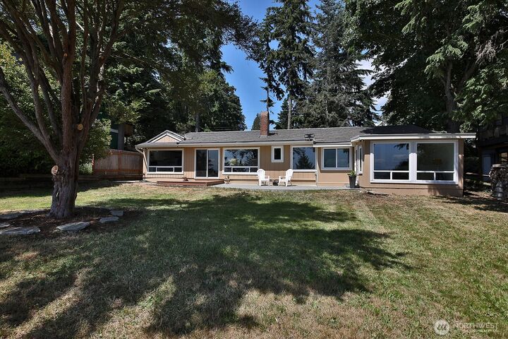 Property Photo:  3644  Fidalgo Drive  WA 98236 