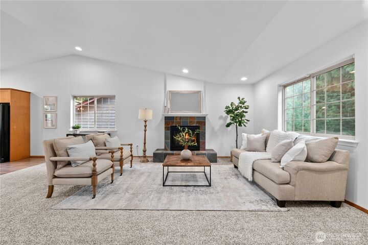 Property Photo: 440 E Alder Drive WA 98284