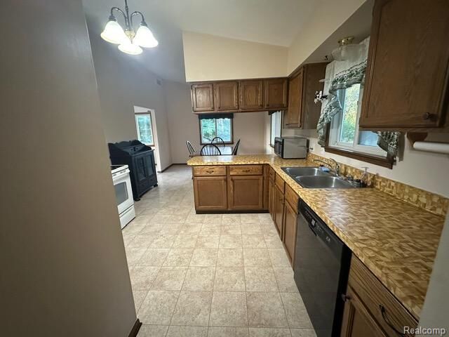 Property Photo:  1795 Oakwood Road  MI 48462 