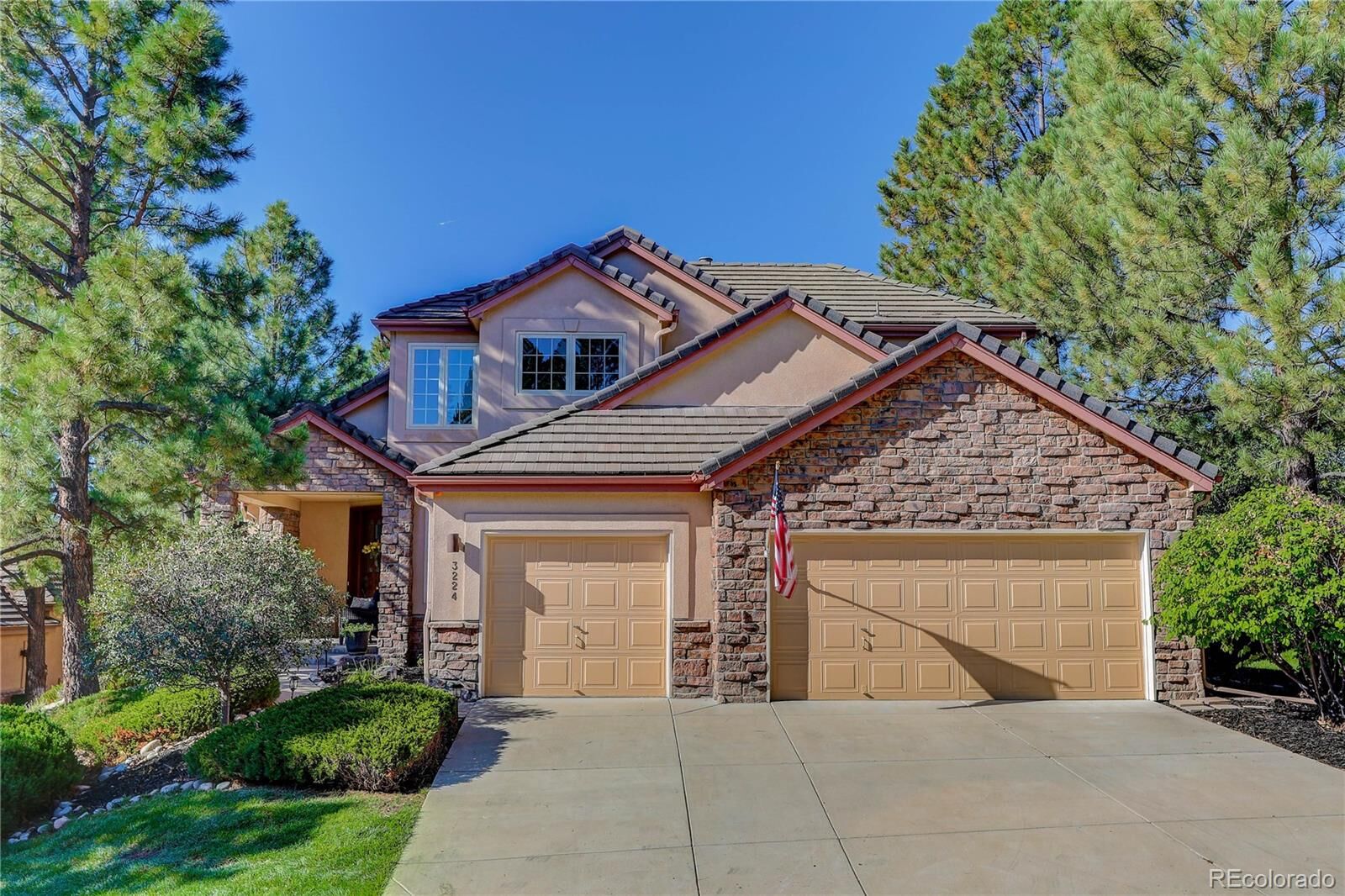 Property Photo:  3224 Country Club Parkway  CO 80108 