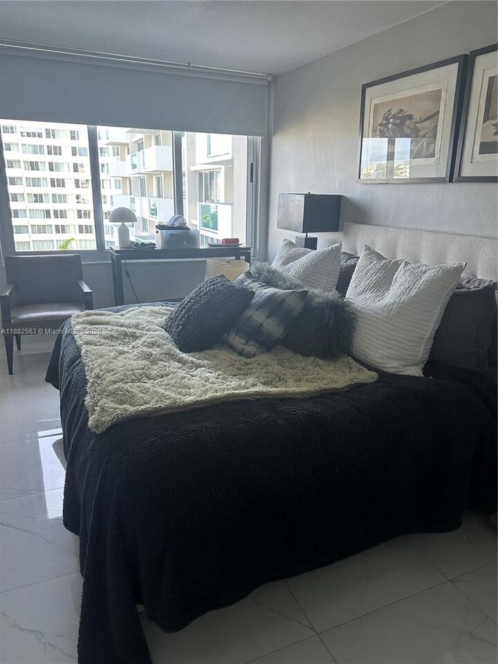 Property Photo:  1200 West Ave 715  FL 33139 