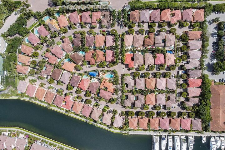 Property Photo:  3710 NE 208th Ter  FL 33180 