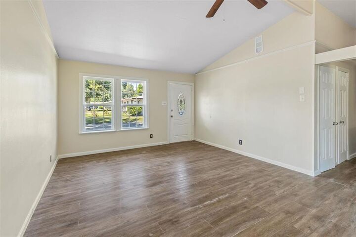 Property Photo:  1624 Cactus Drive  LA 70601 