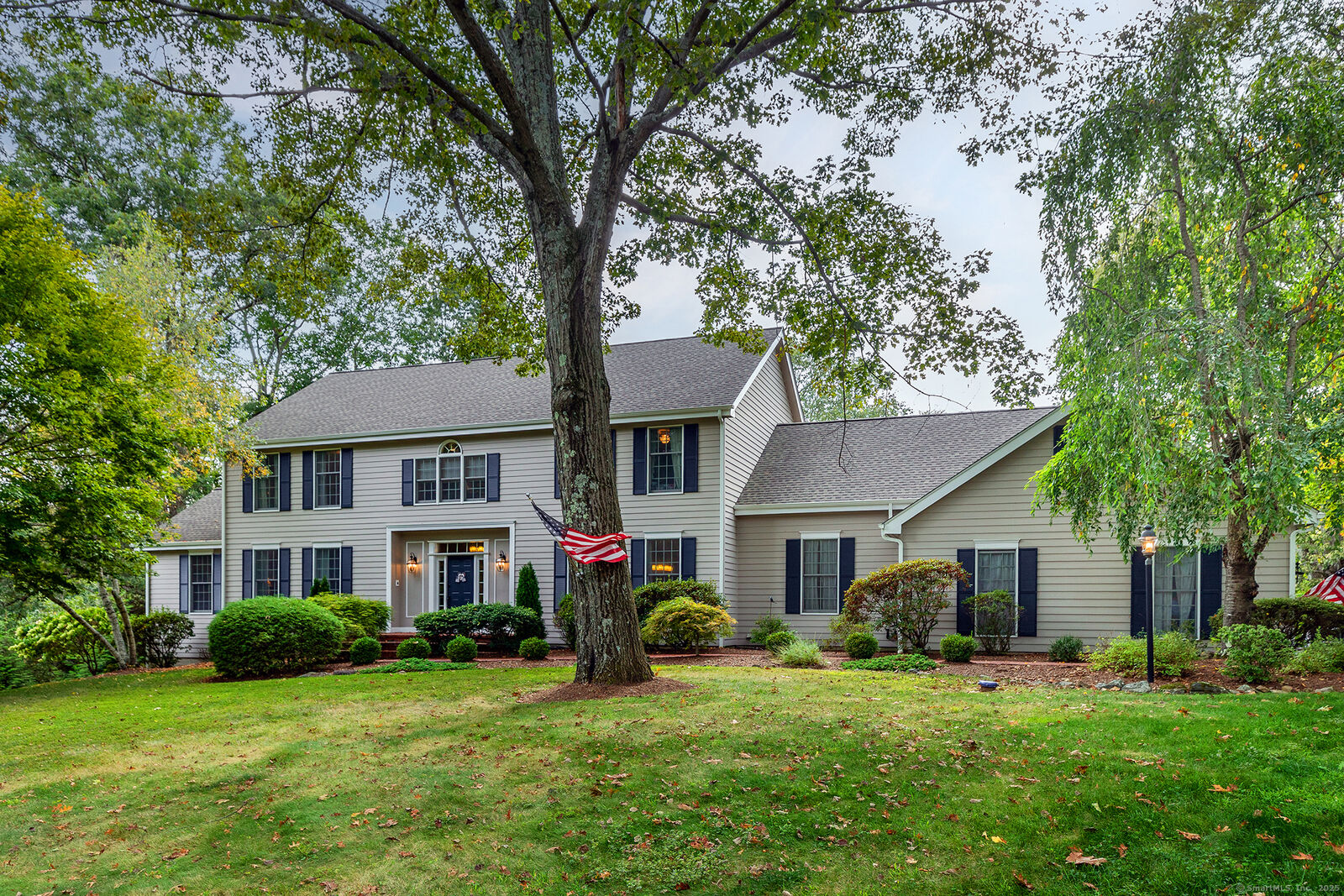 Property Photo:  32 Sail Harbour Drive  CT 06812 