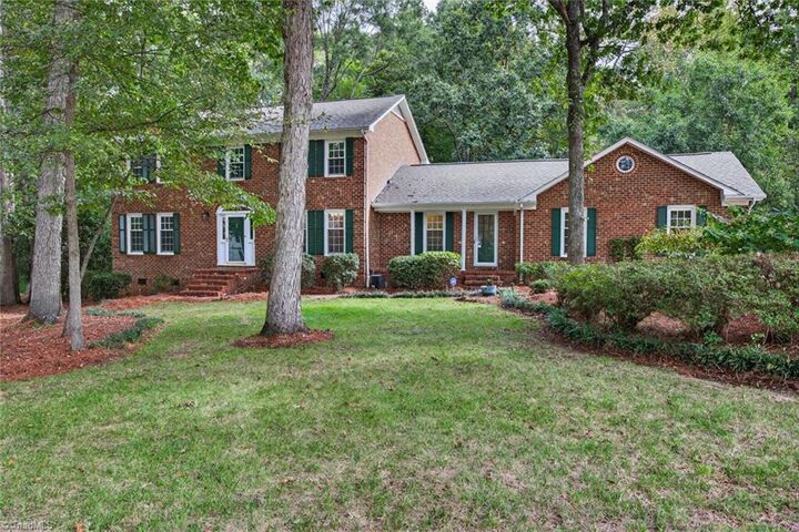 Property Photo:  3803 Oakcliffe Road  NC 27406 