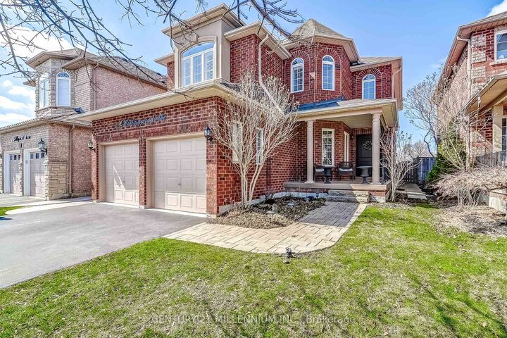 6 Collingwood Avenue  Brampton ON L7A 2E5 photo
