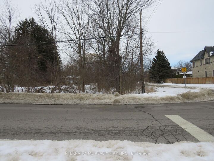 98 Euclid Avenue  Toronto ON M6J 2J9 photo