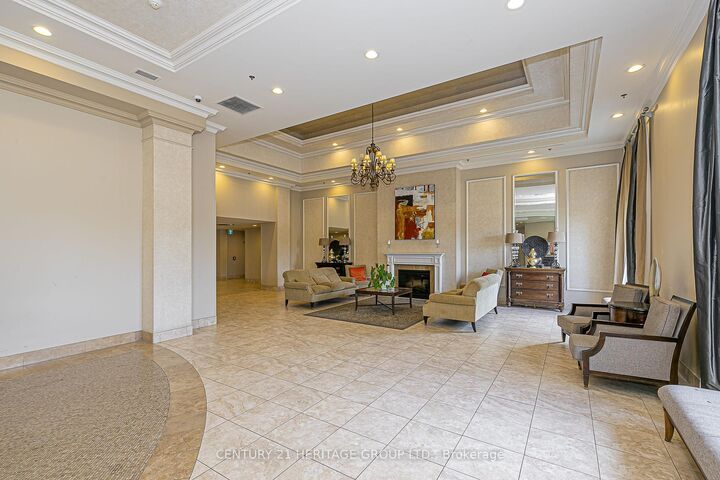 Property Photo:  2 Maison Parc Court 414  ON L4J 9K4