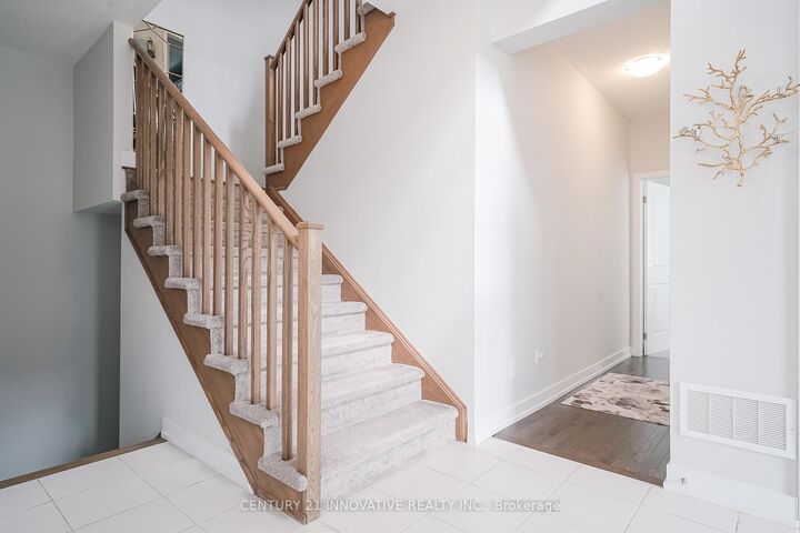 Property Photo:  1076 Thompson Drive  ON L1L 0V5 