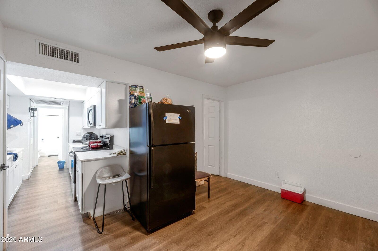 Property Photo:  18202 N Cave Creek Road 111  AZ 85032 
