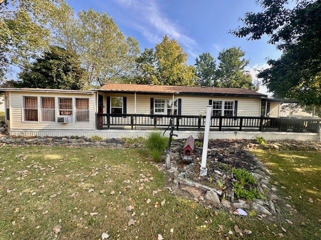 Property Photo:  67 Harold Dr  OH 44805 