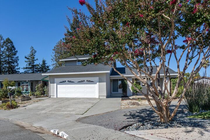 Property Photo:  29 Palomino Court  CA 94954 