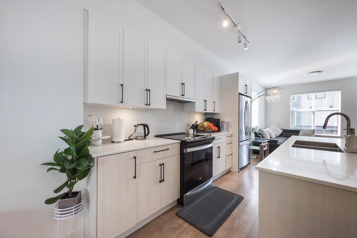 2267 McKenzie Road 406 — photo 1