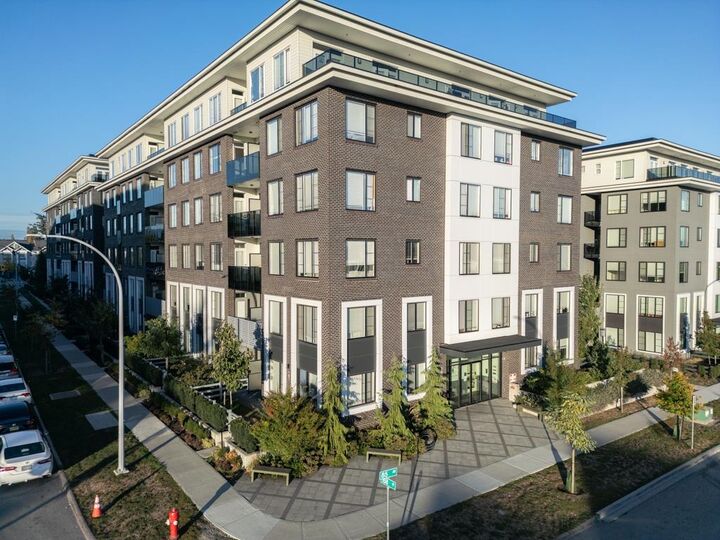 Property Photo:  15815 85 Avenue 406  BC V4N 6X5 