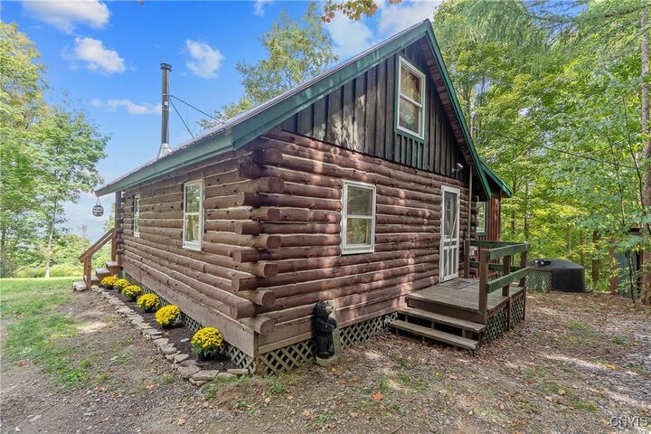 Property Photo: 8923 Wildwood Chase NY 14560