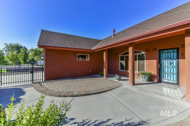Property Photo:  2214 Washington  ID 83605 