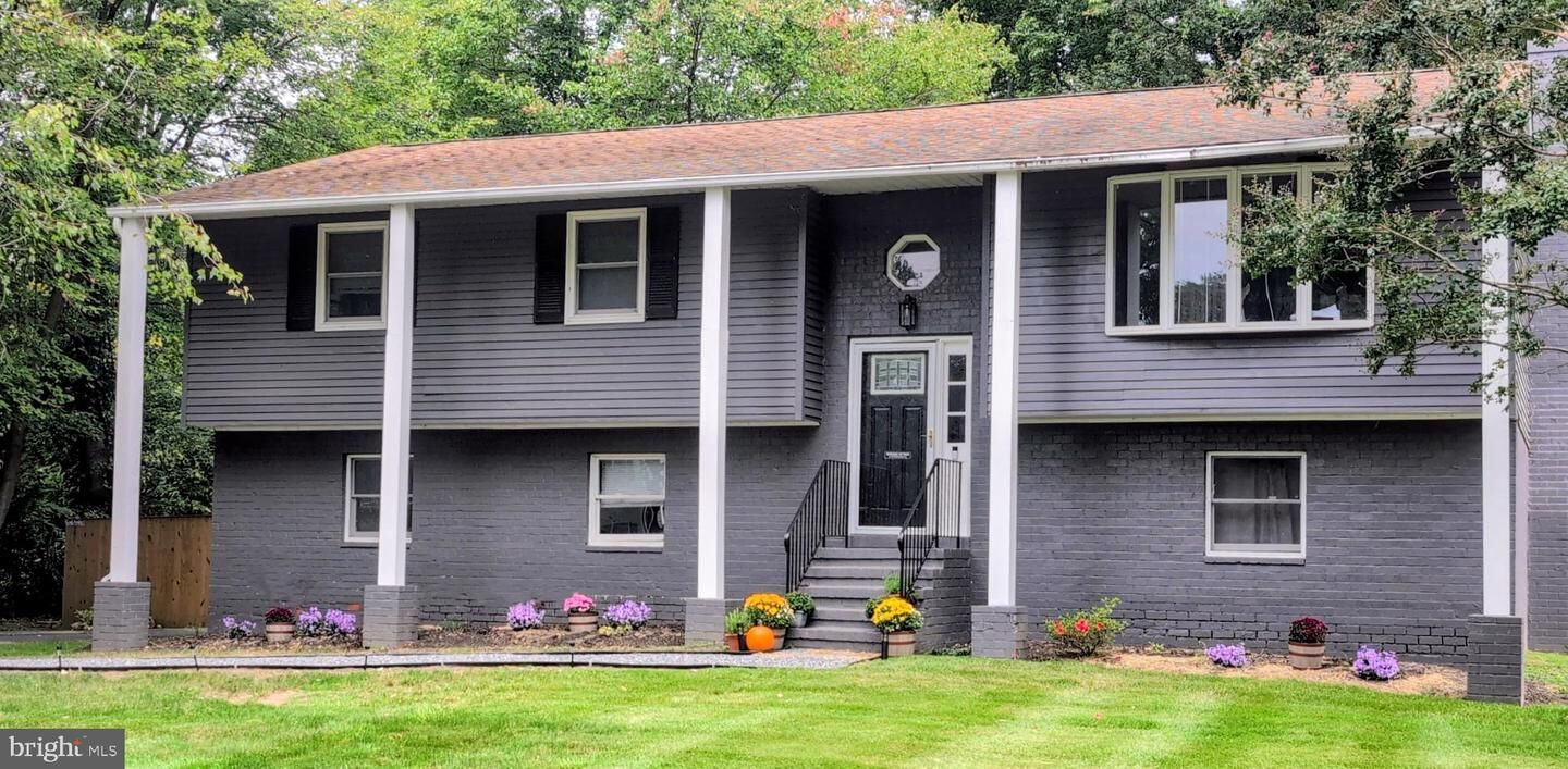Property Photo:  922 Petinot Place  MD 21666 