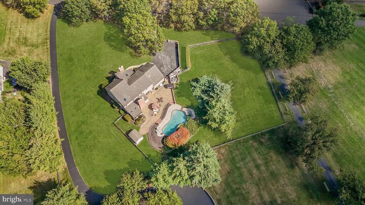 Property Photo:  1101 Deerfield Lane  PA 18901 