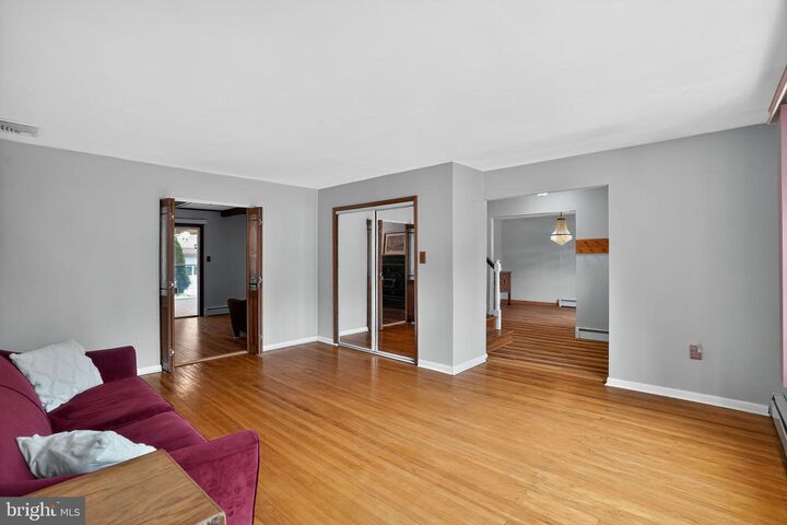 Property Photo: 719 Pine Ridge Road PA 19063