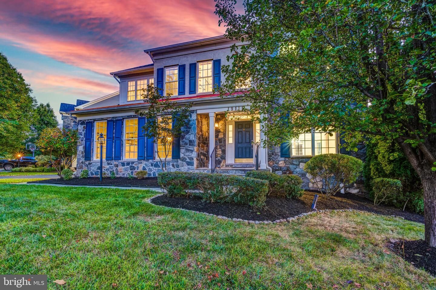 Property Photo: 19111 Chartier Drive VA 20176