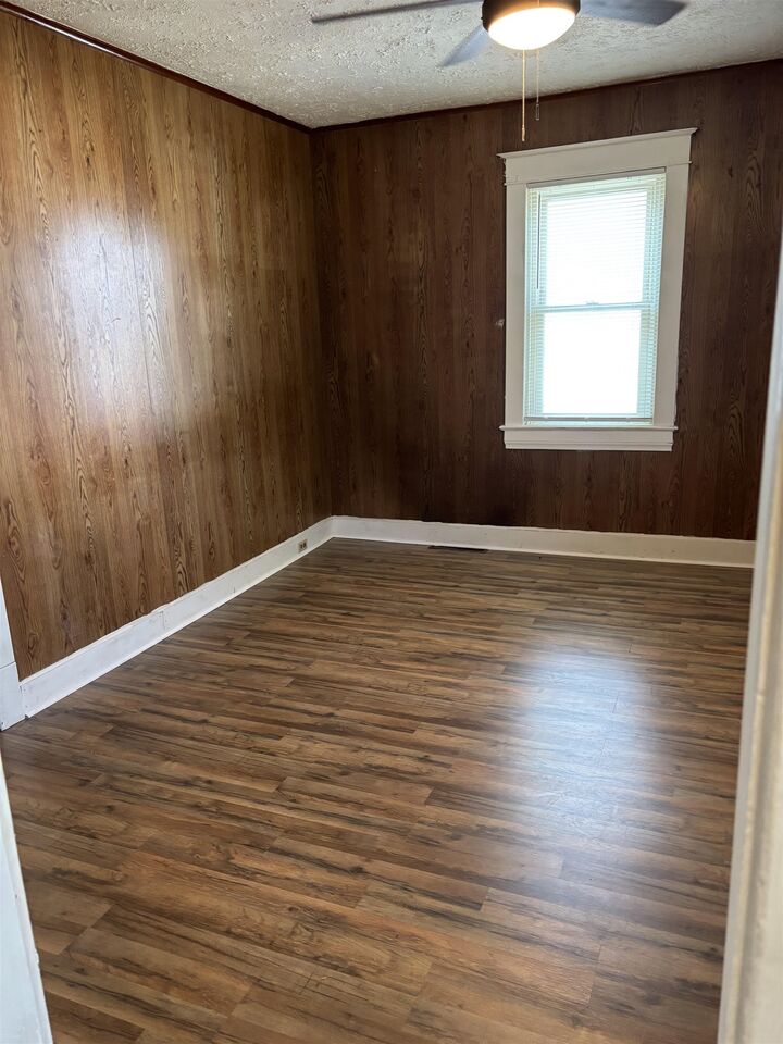 Property Photo:  655 Rock St E  VA 22802