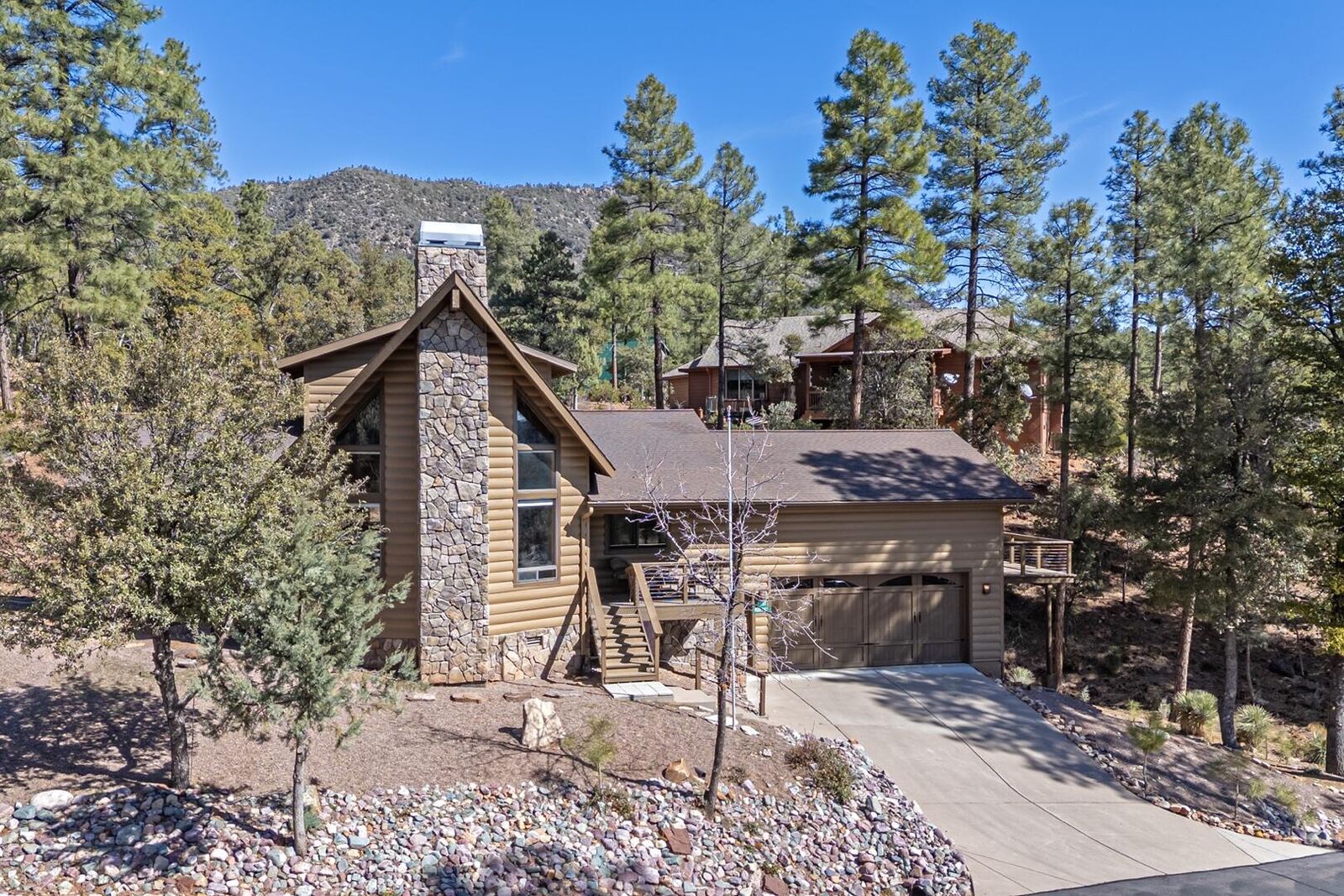 Property Photo: 4037 W Sage Court AZ 85544