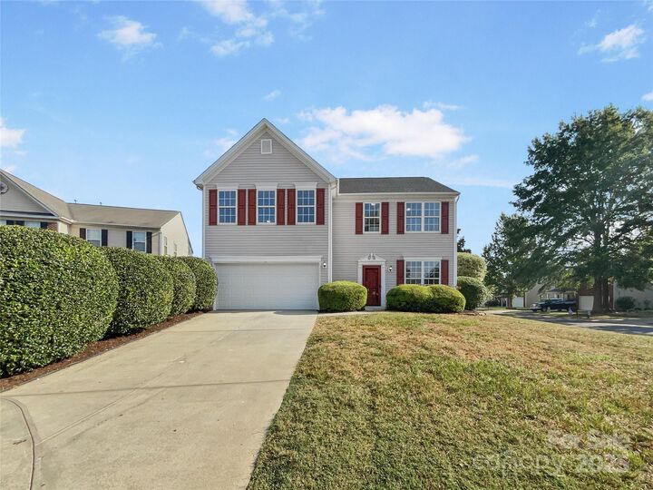 3915 Cameron Run Lane  Matthews NC 28105 photo