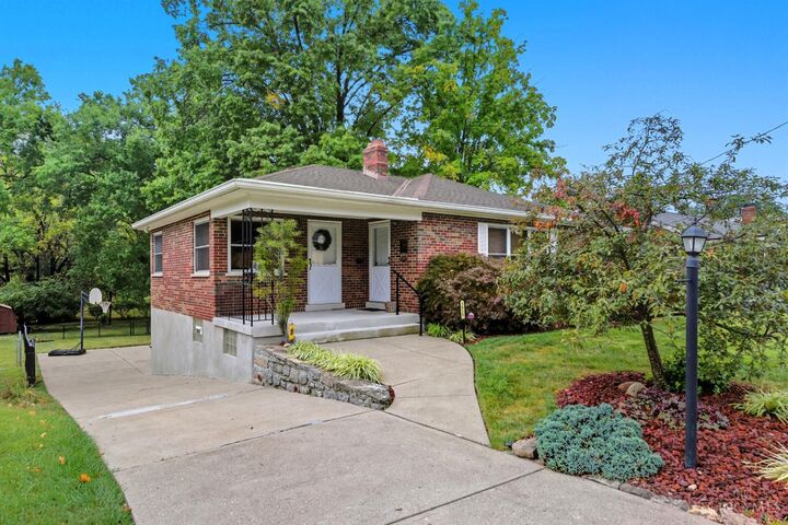 Property Photo:  3055 Westbrook Drive  OH 45238 