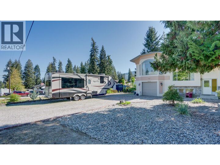 Property Photo: 3419 Larch Drive BC V0E 1B8