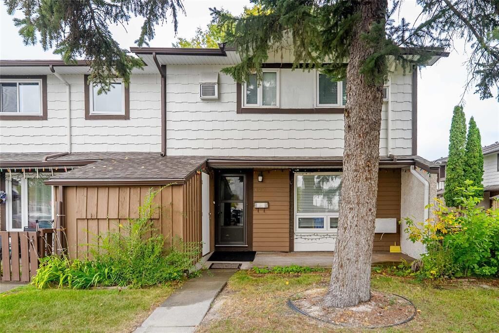 Property Photo:  937 Jefferson Avenue  MB R2P 1H9 