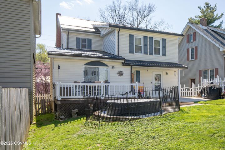 Property Photo:  732 Salem Road  PA 17870 